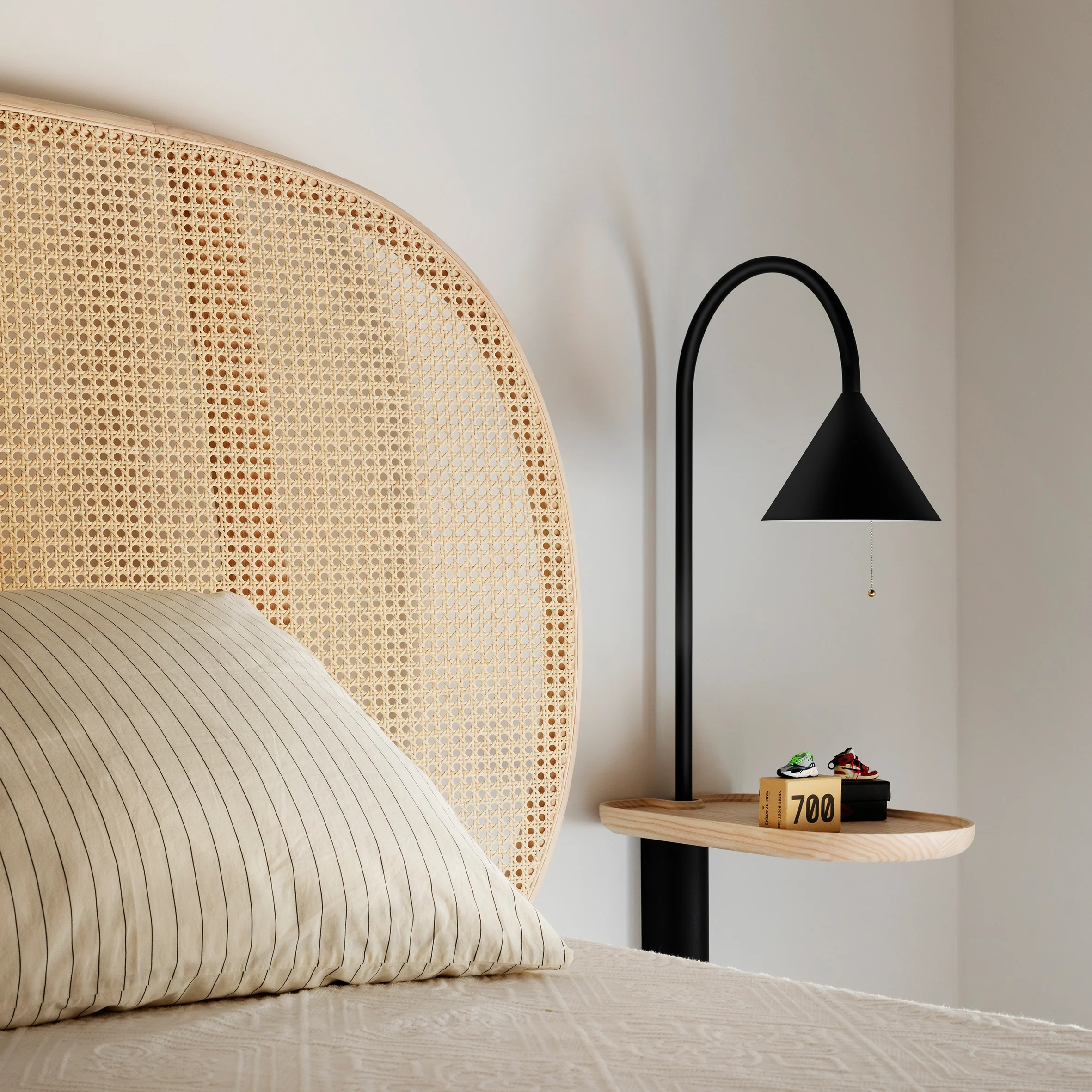 Ozz Wall Lamp Small - Image 4