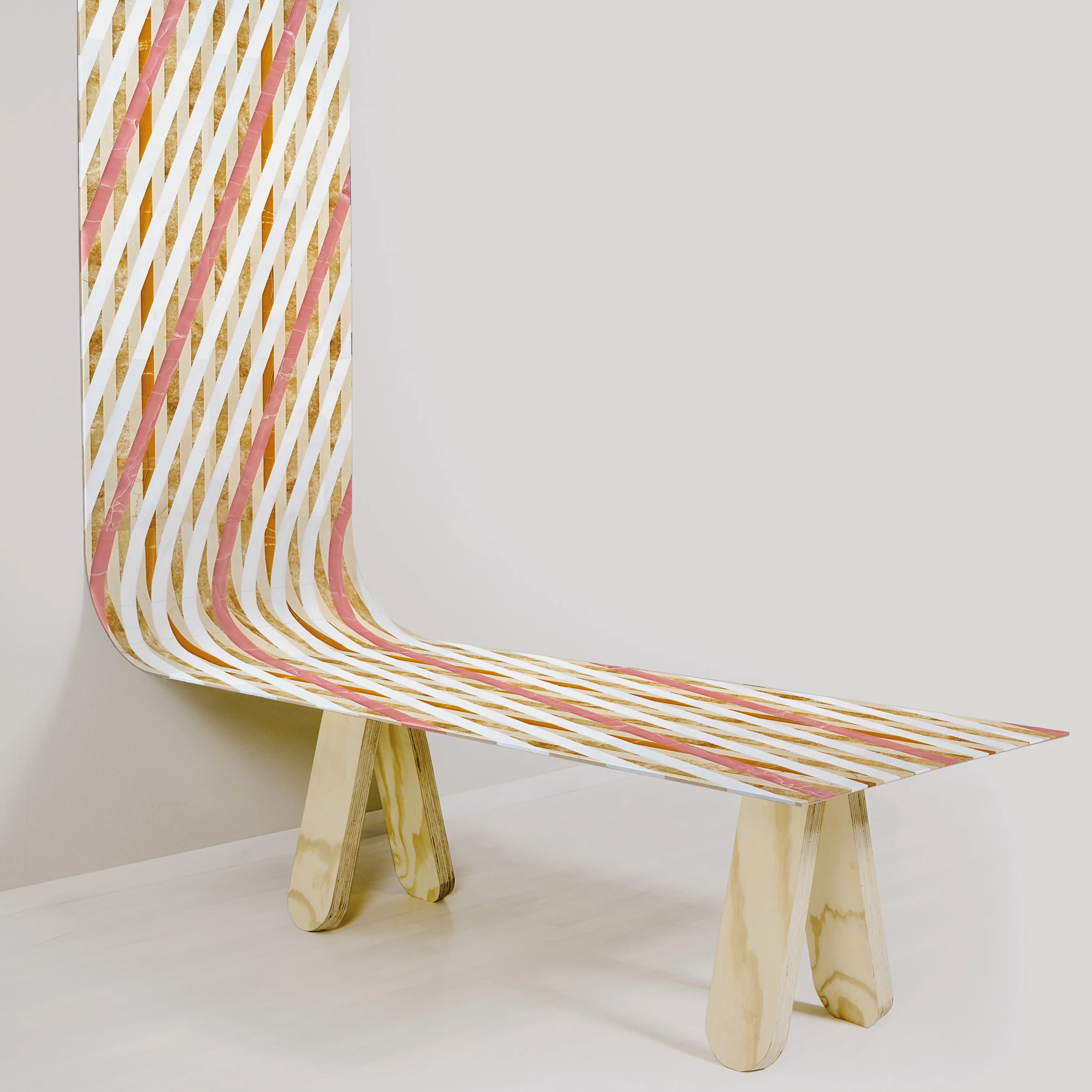Papiro Dining Table - Image 10
