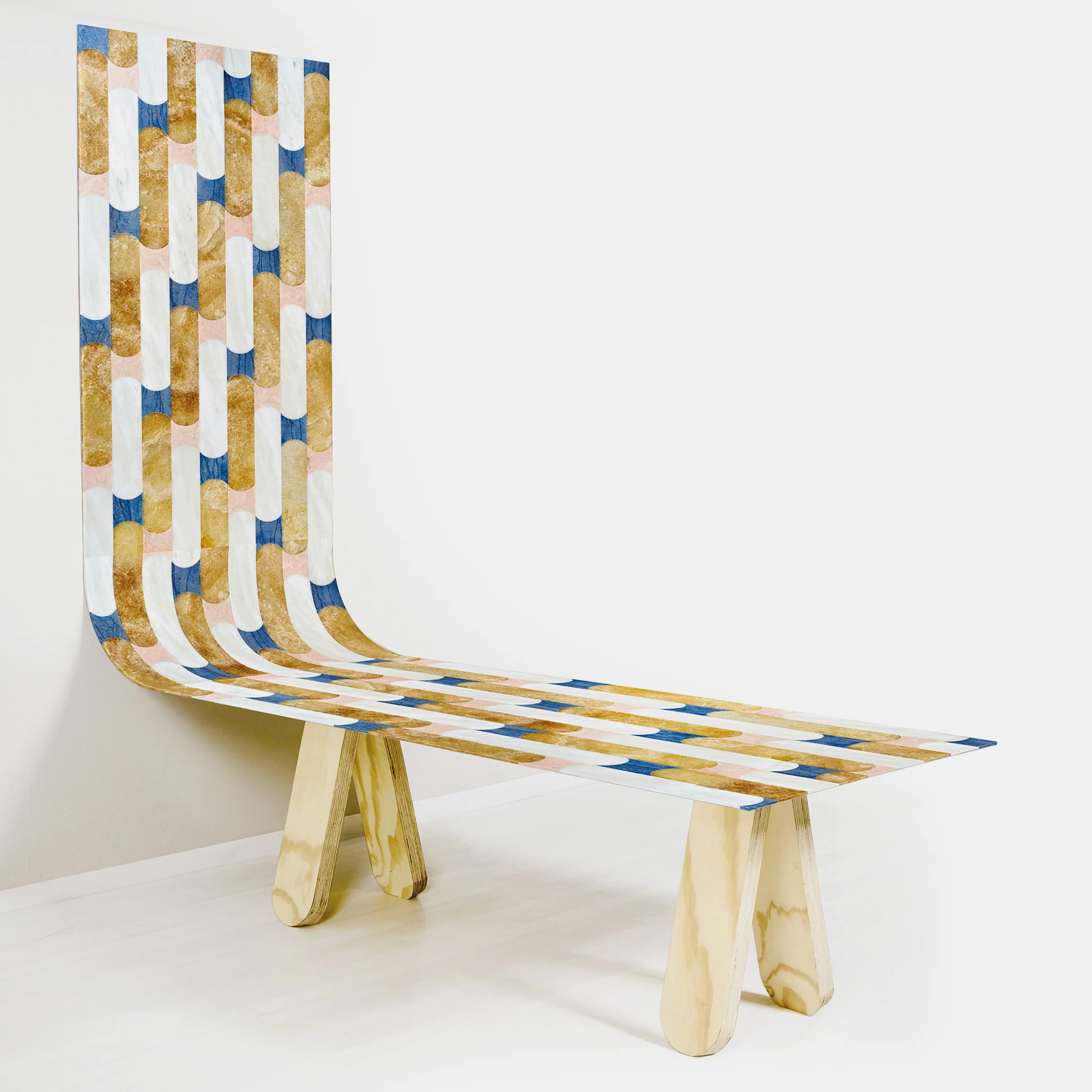 Papiro Dining Table - Image 7