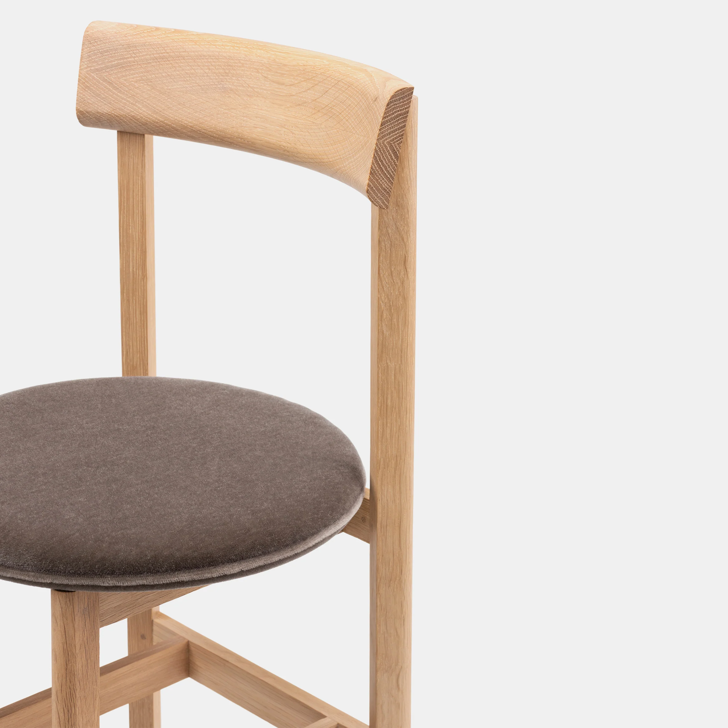 Petit 4 Chair - Image 8