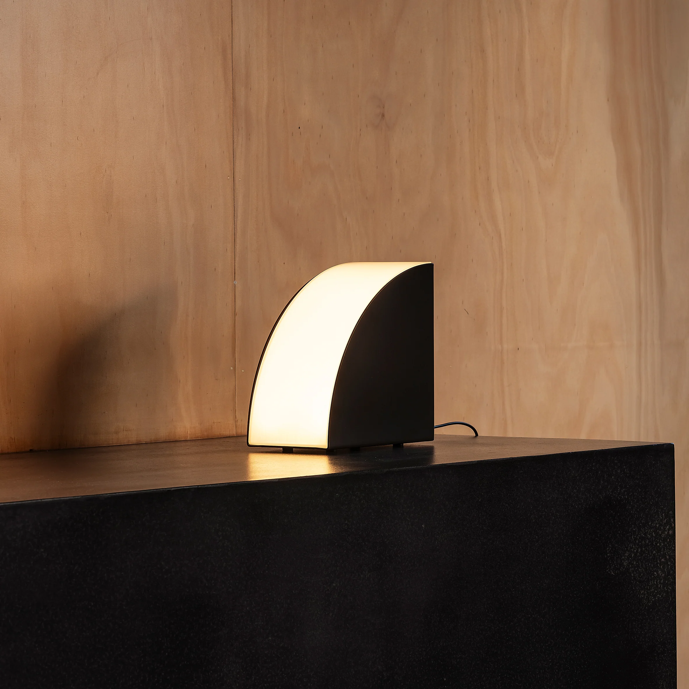 Phase Table Lamp - Image 3