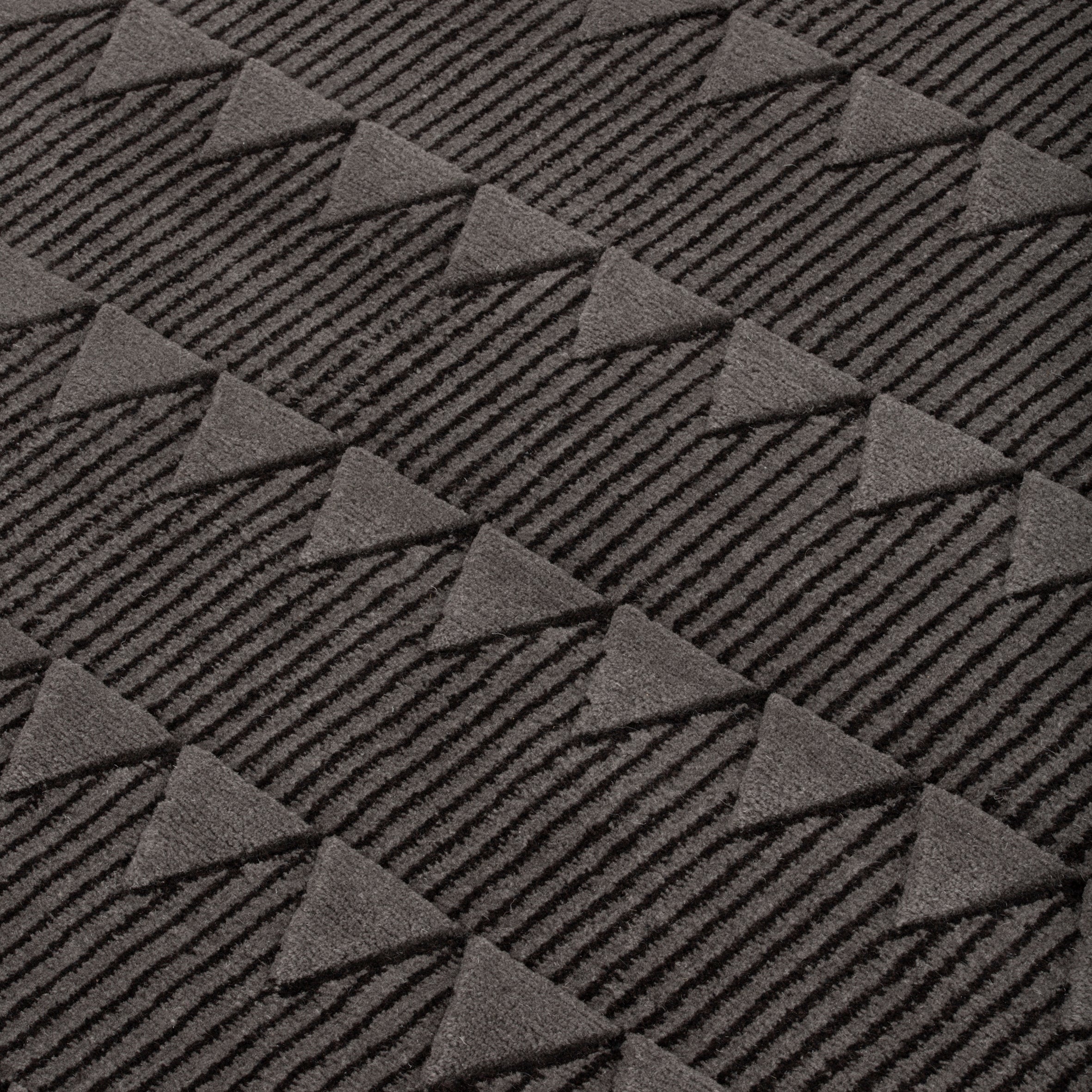 Plasterworks A Rug - Image 5