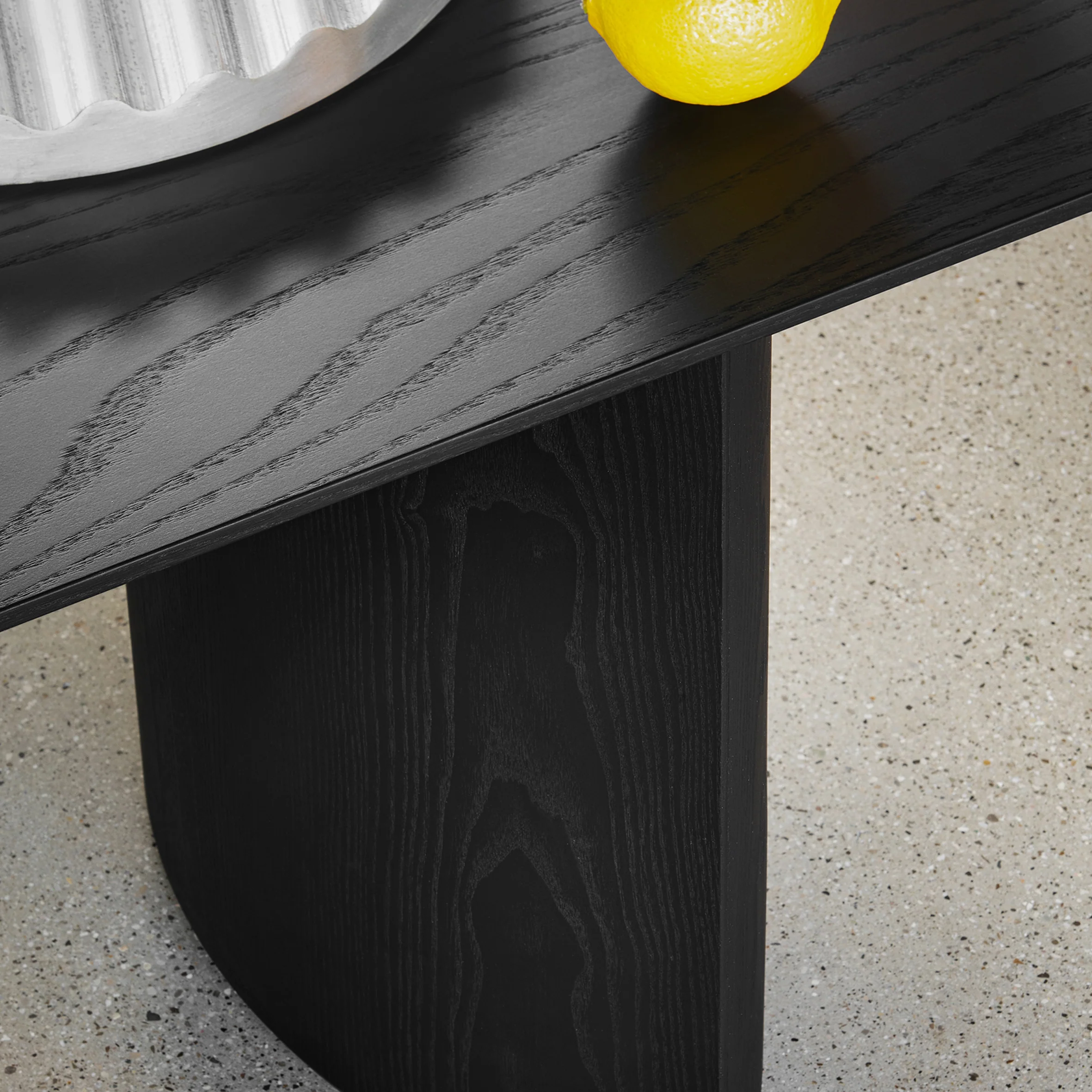 Plauto Dining Table - Image 6