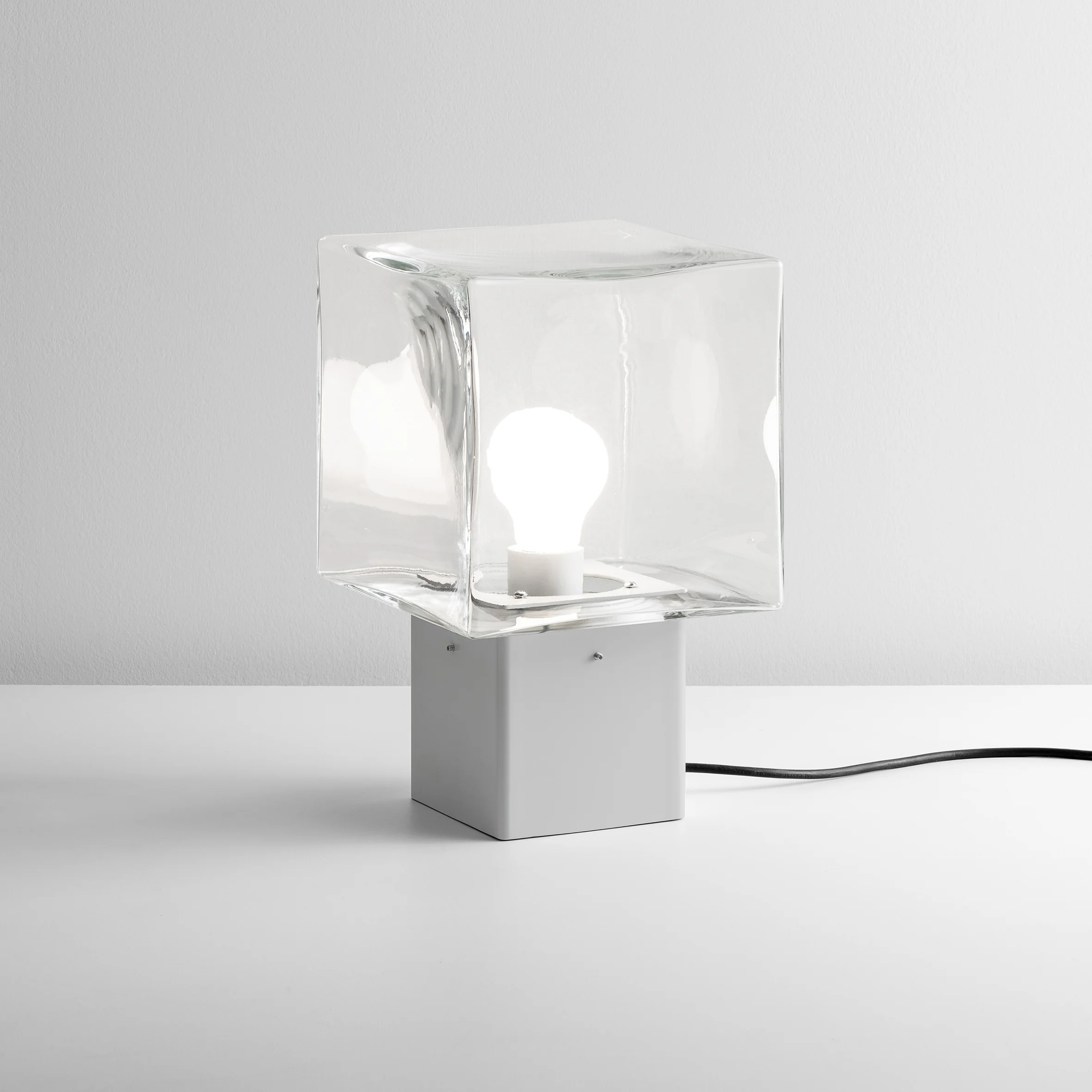 Quadrato Table Lamp - Image 4