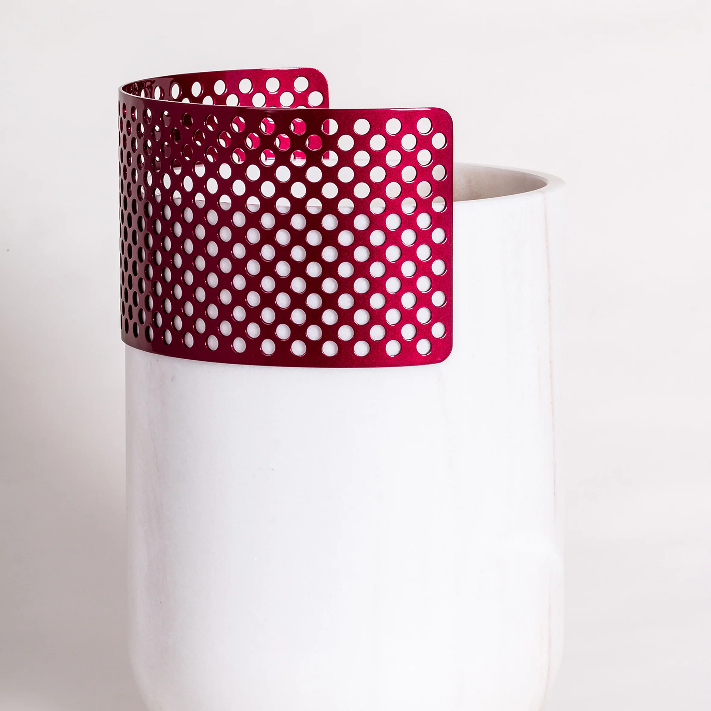 Rabbet Rainbow Vase - Image 15