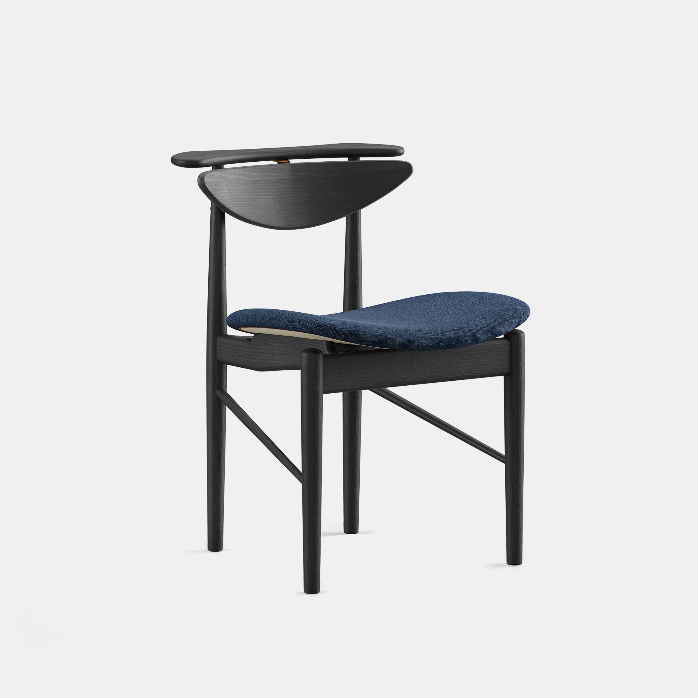 Reading Chair - Image 13