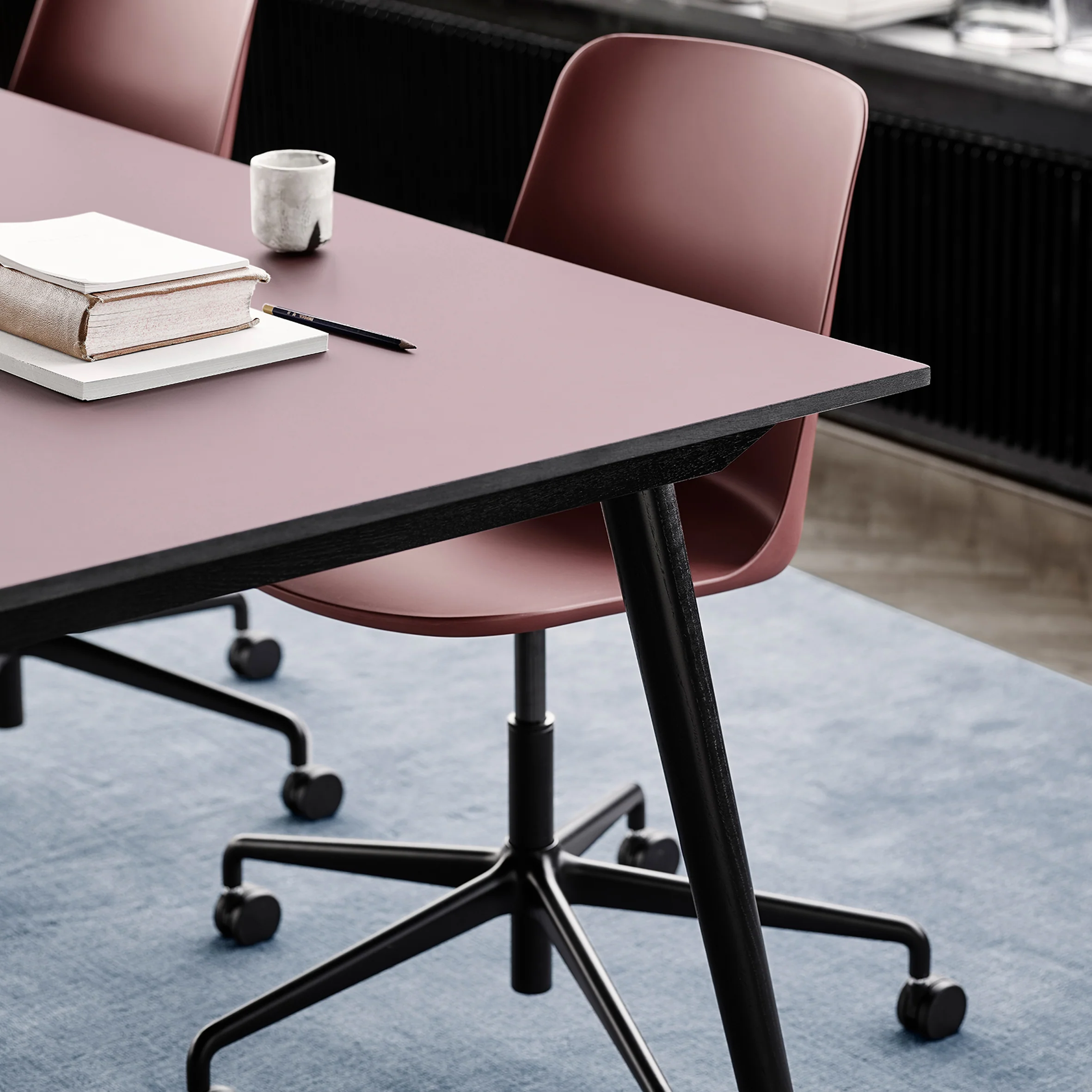 Rely Swivel Chair w/Castors HW22-HW24 - Image 8