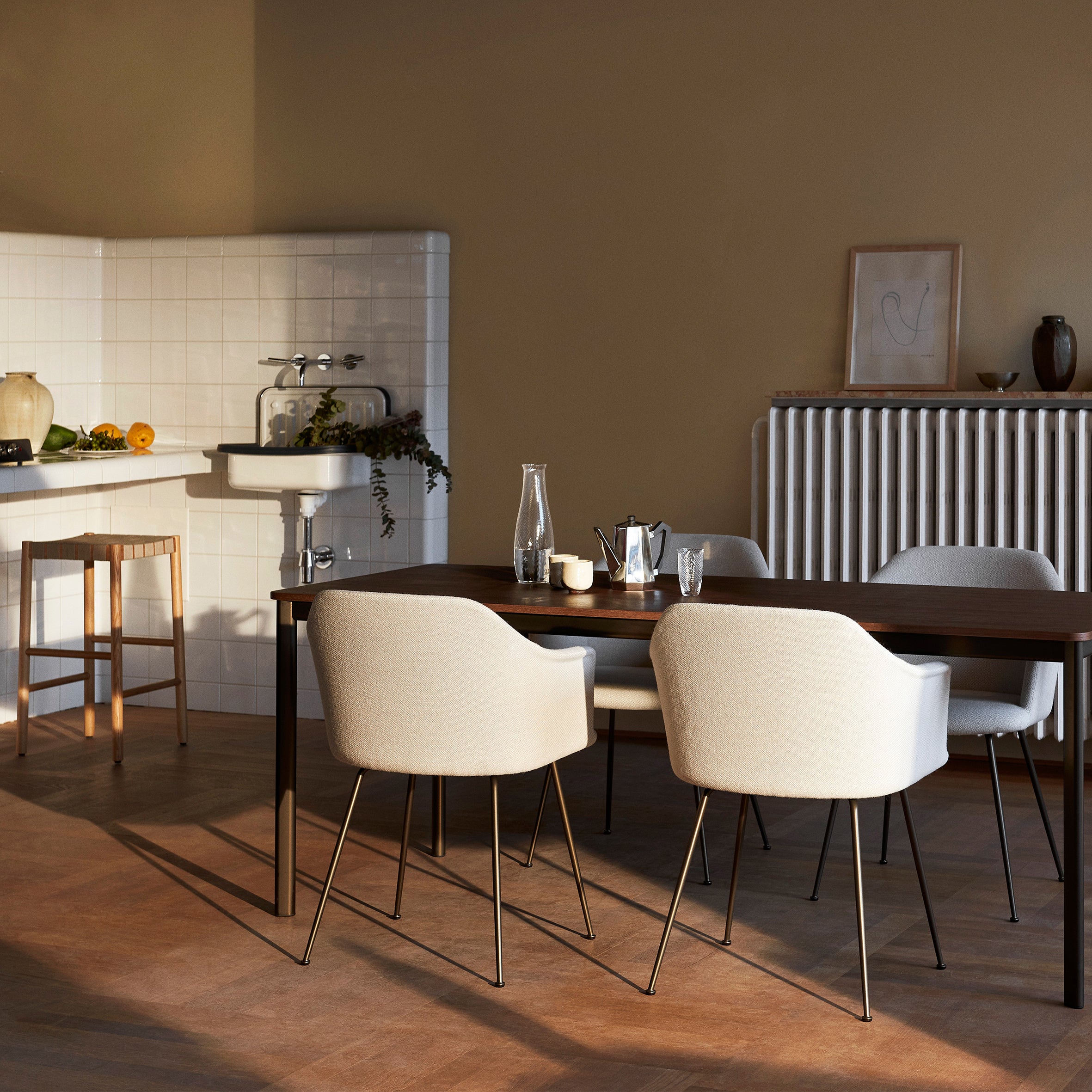 Rely Upholstered Armchair HW35 - Image 9