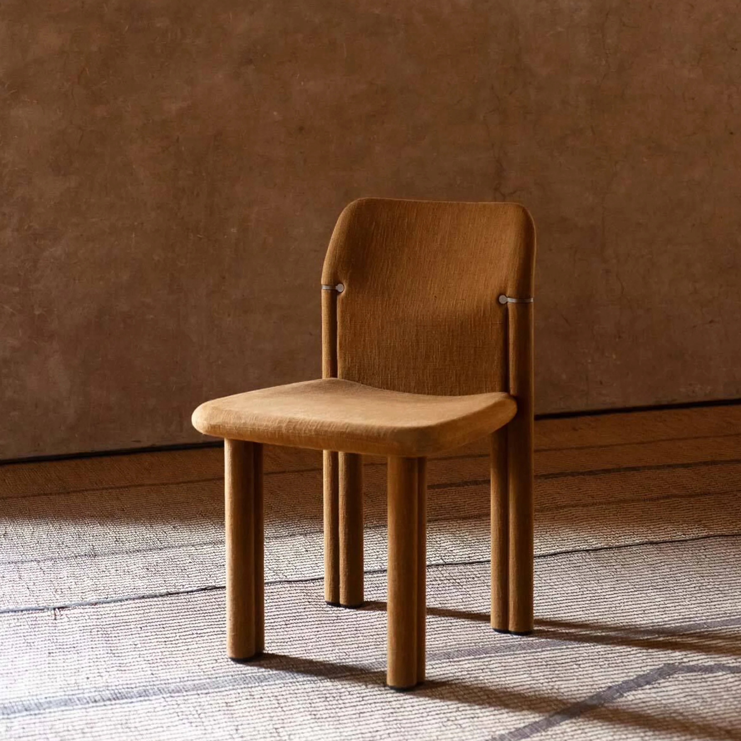 Sempronia Chair - Image 2