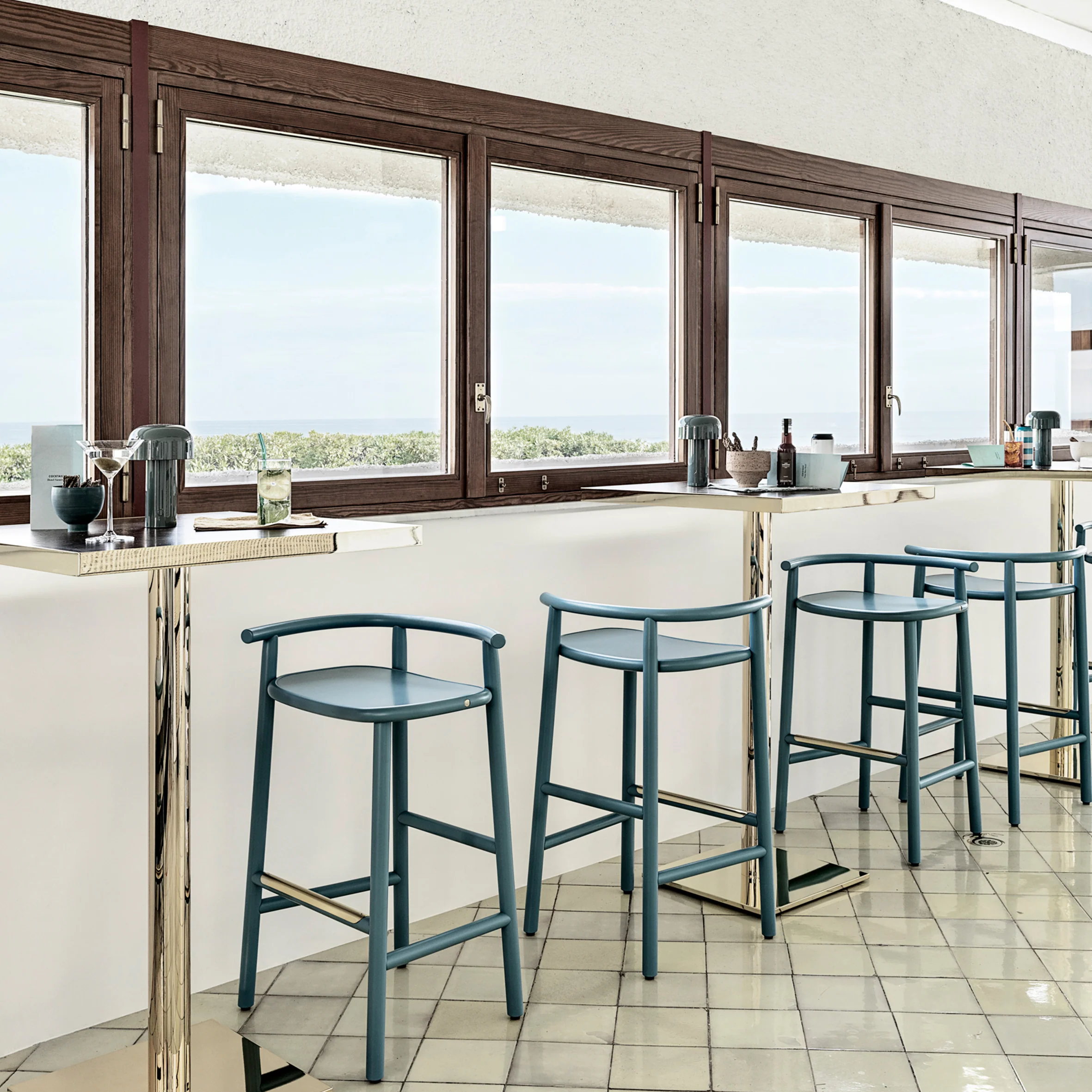 Single Curve Bar Stool - Image 10