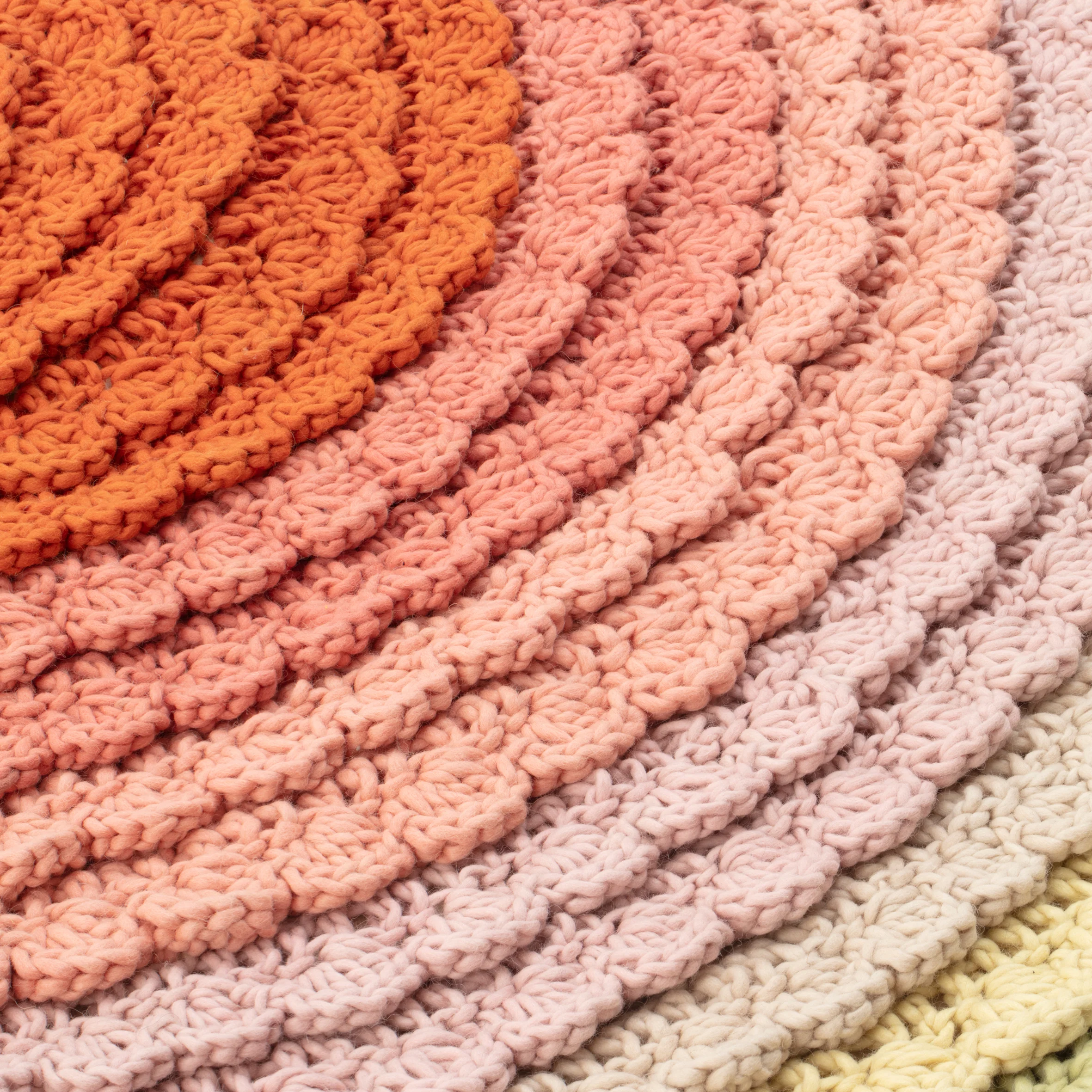 Swirl Round Rug - Image 2