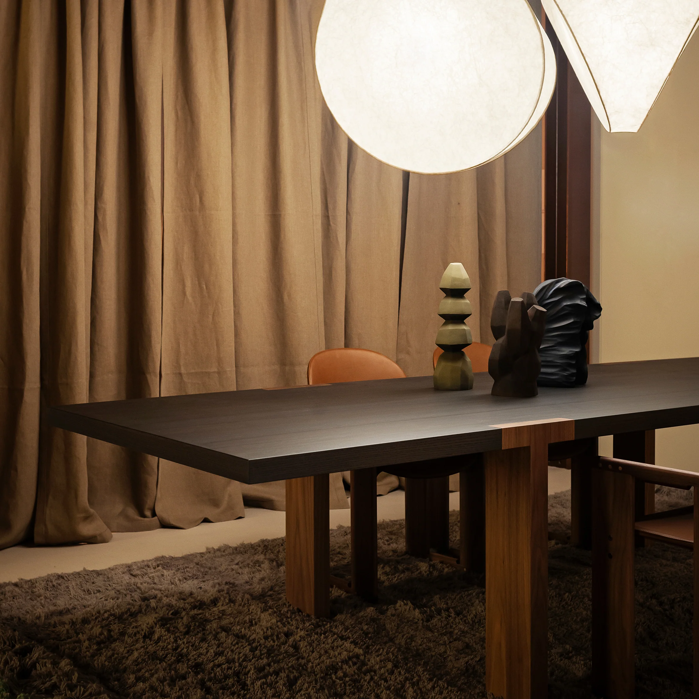 T-Table Dining Table - Image 5
