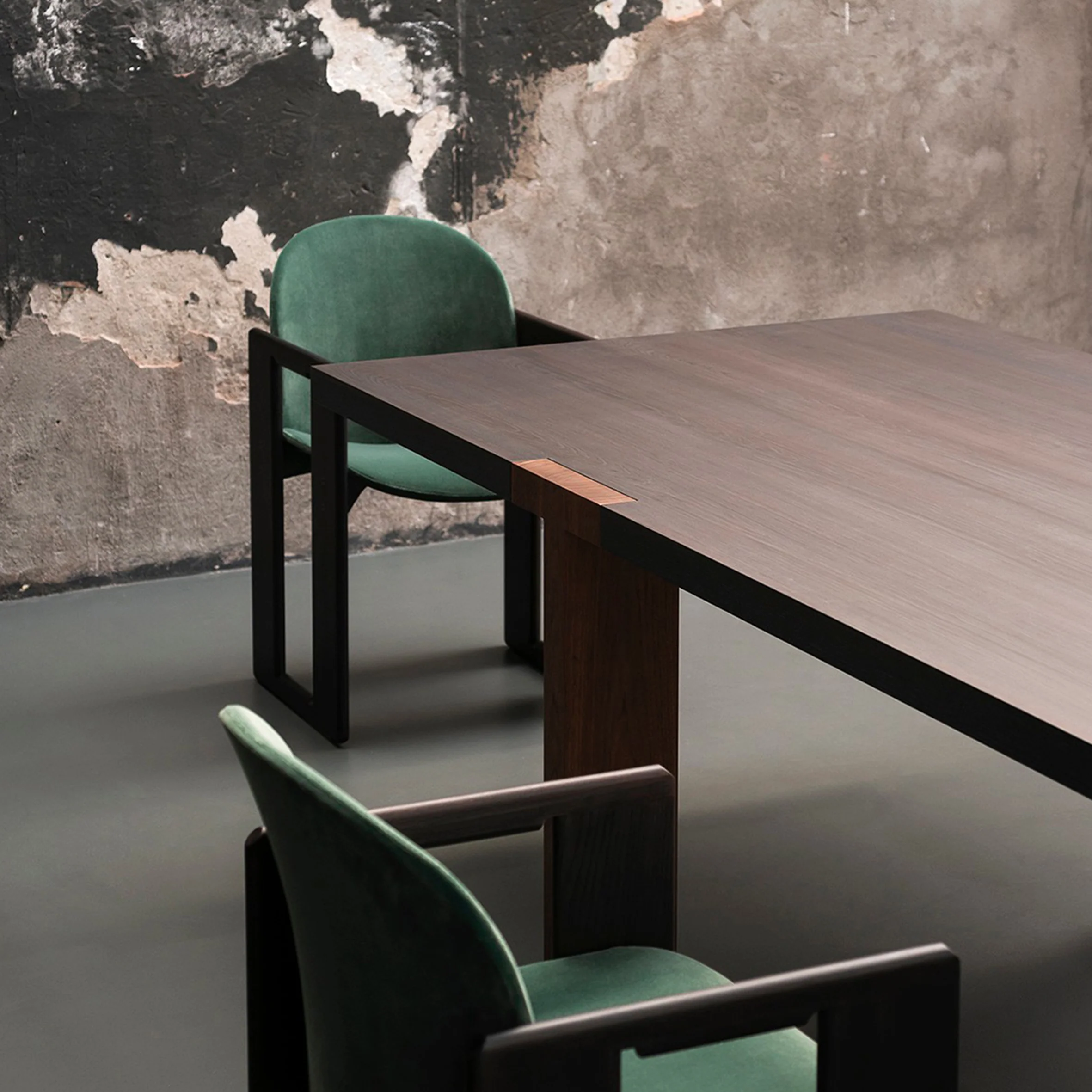 T-Table Dining Table - Image 8