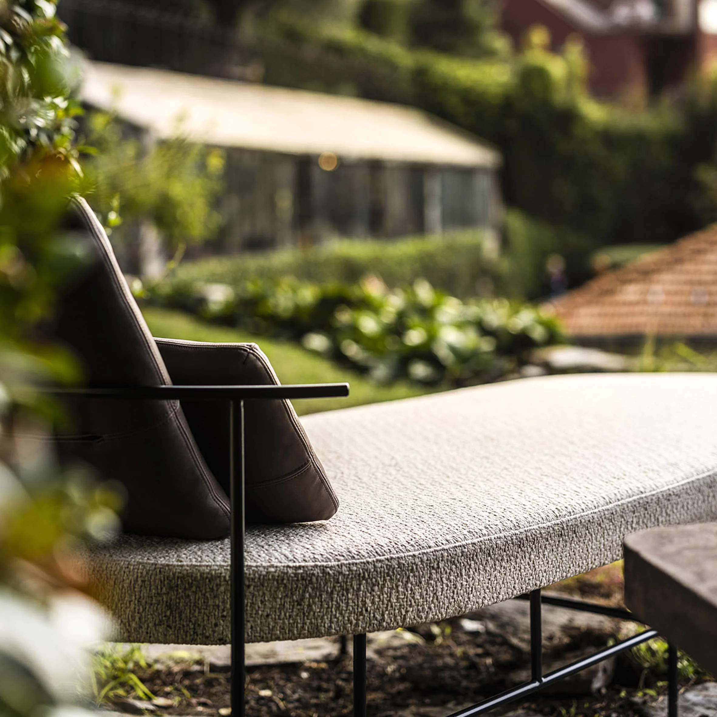 Tia Sun Lounger - Image 3