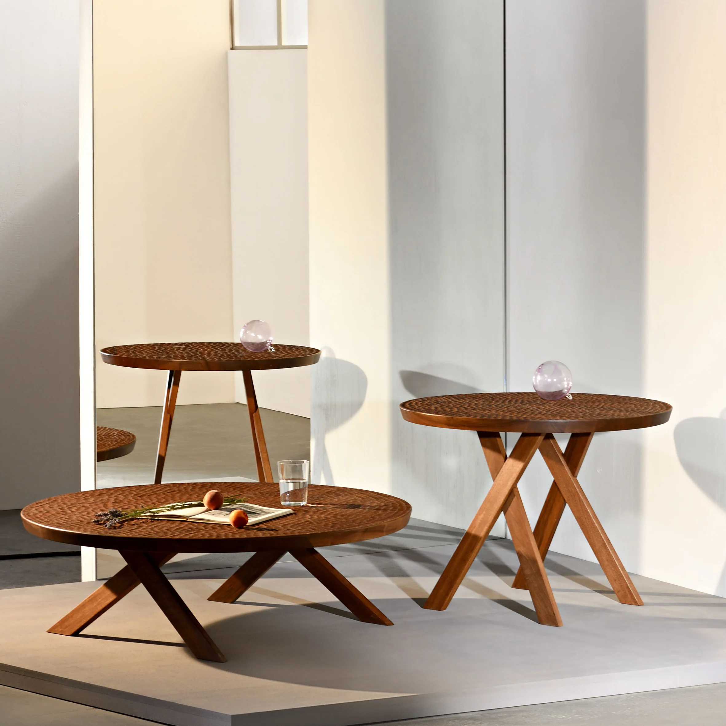 Touch Side Table - Image 3
