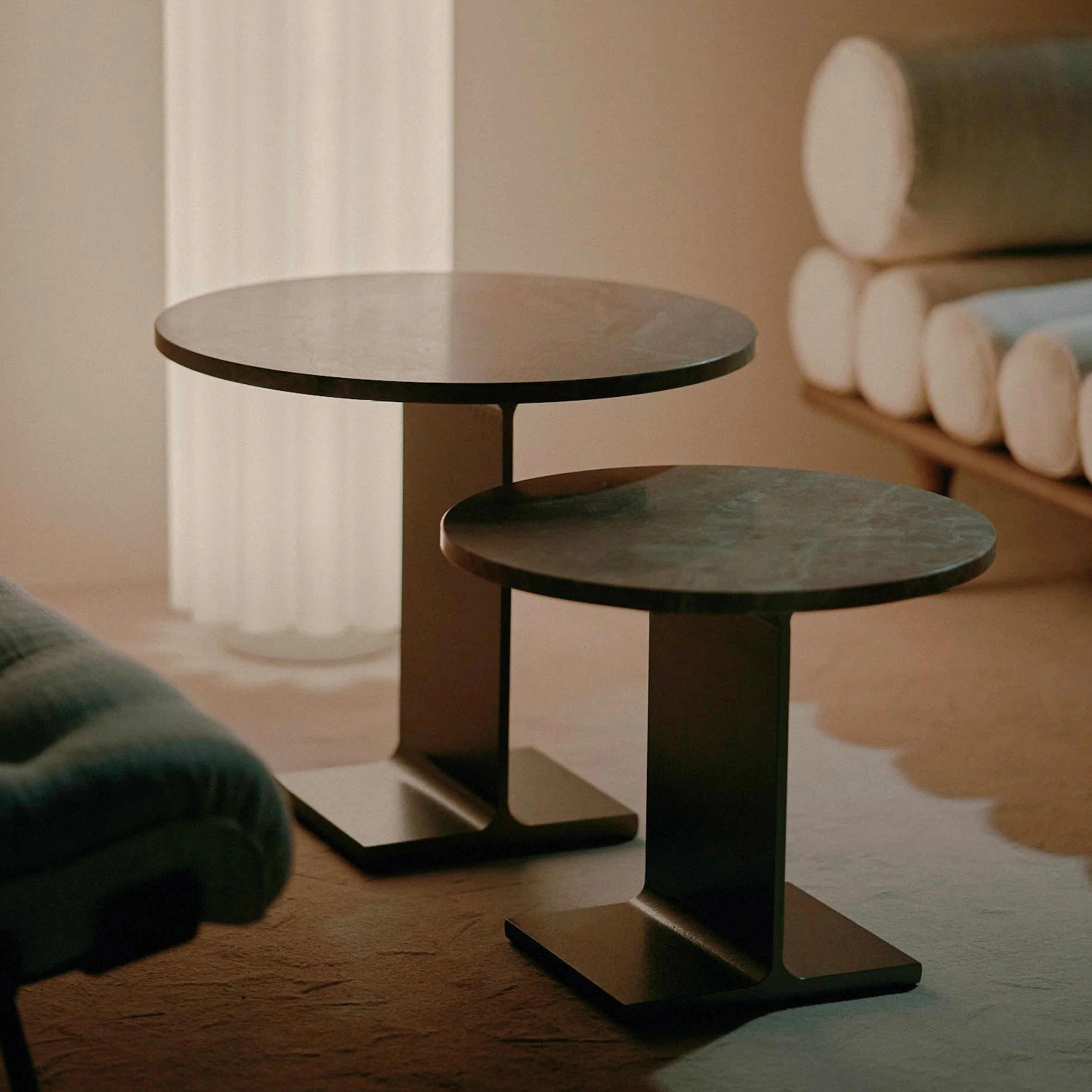 Trono Side Table - Image 4