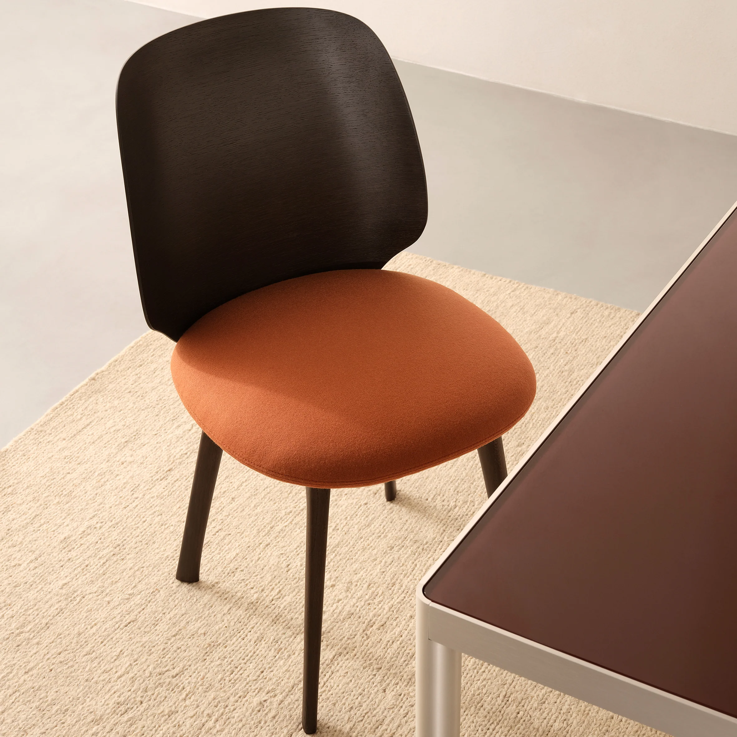 Universal Collection Chair - Image 7