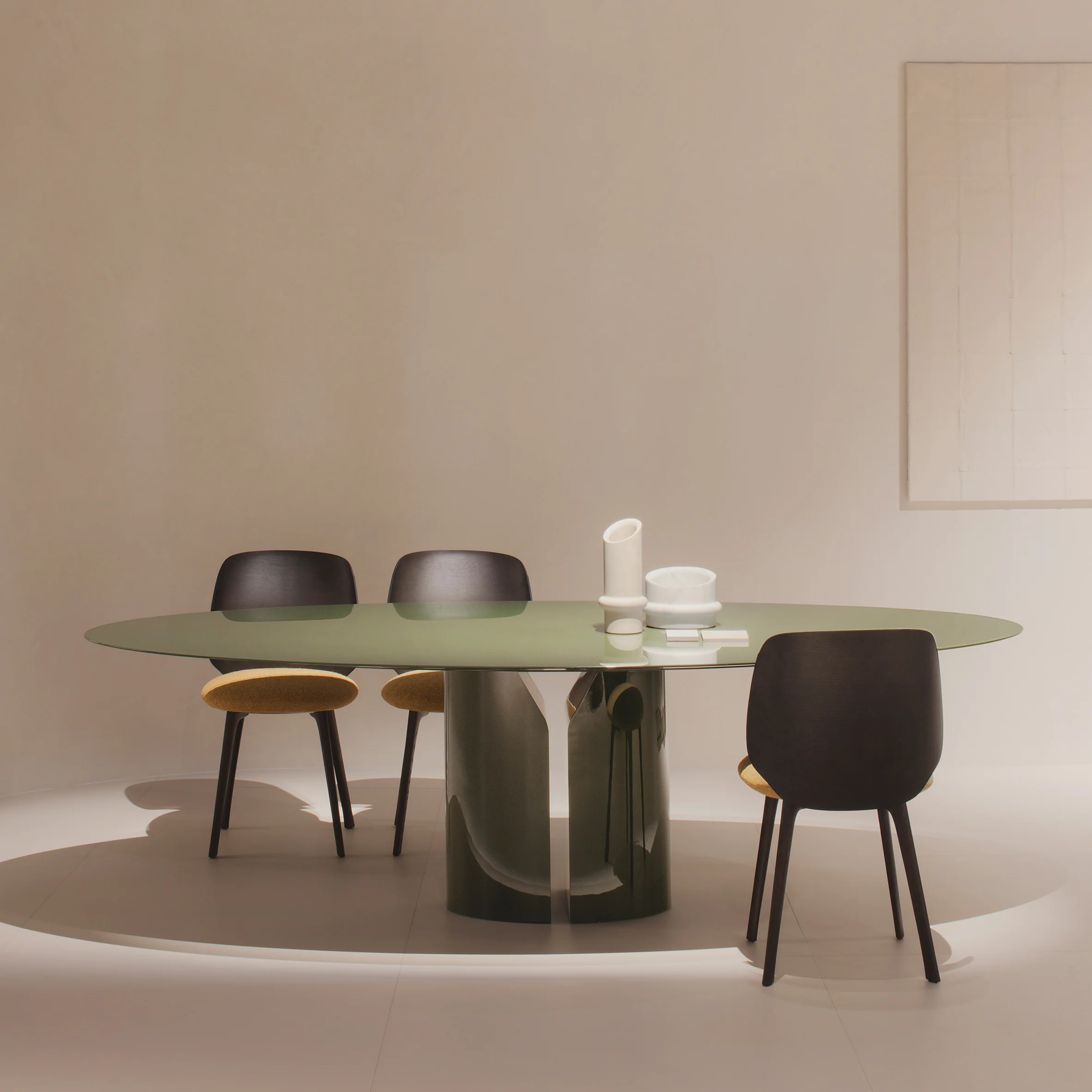 Universal Collection Chair - Image 8