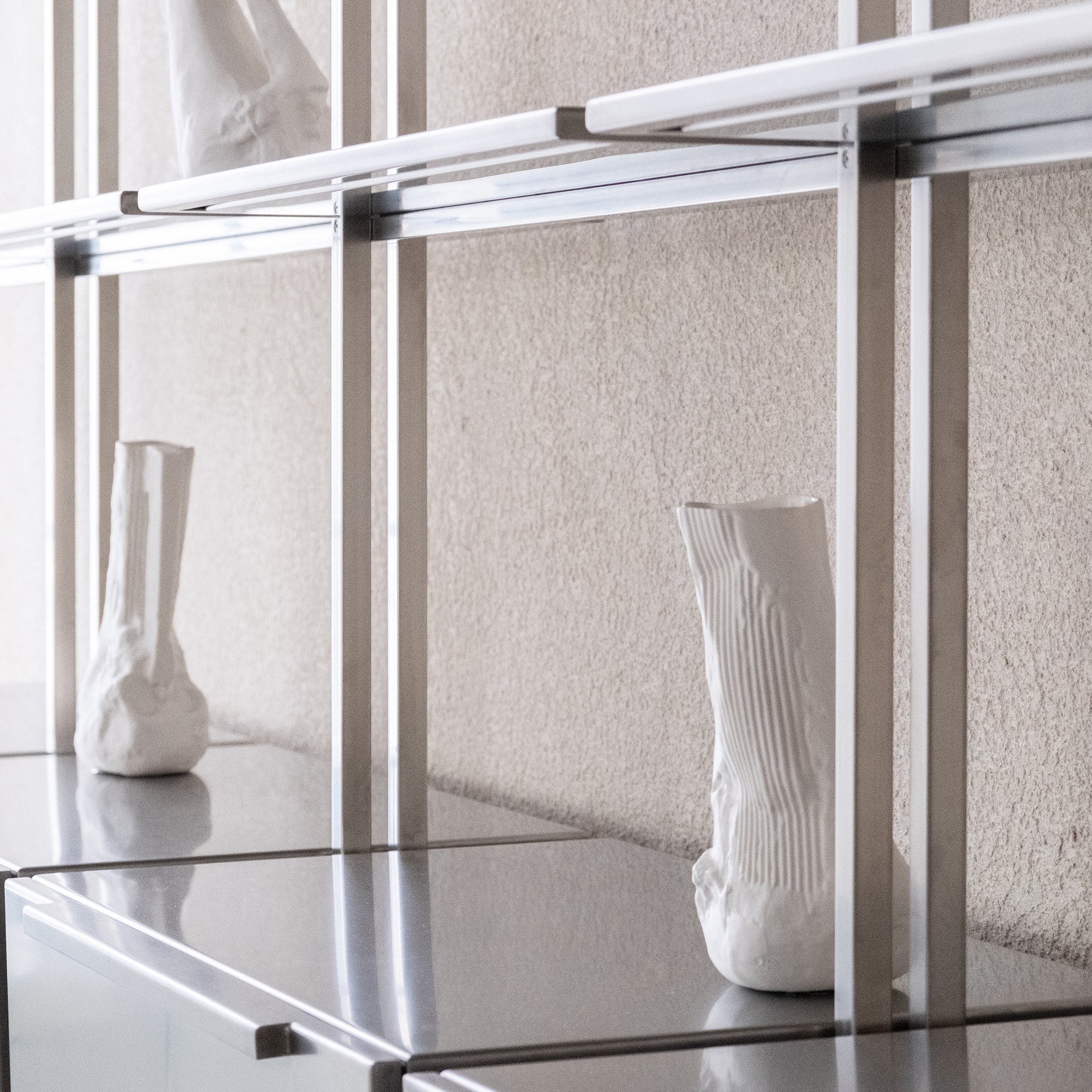 Vase I Off-White Artifacts - Image 3